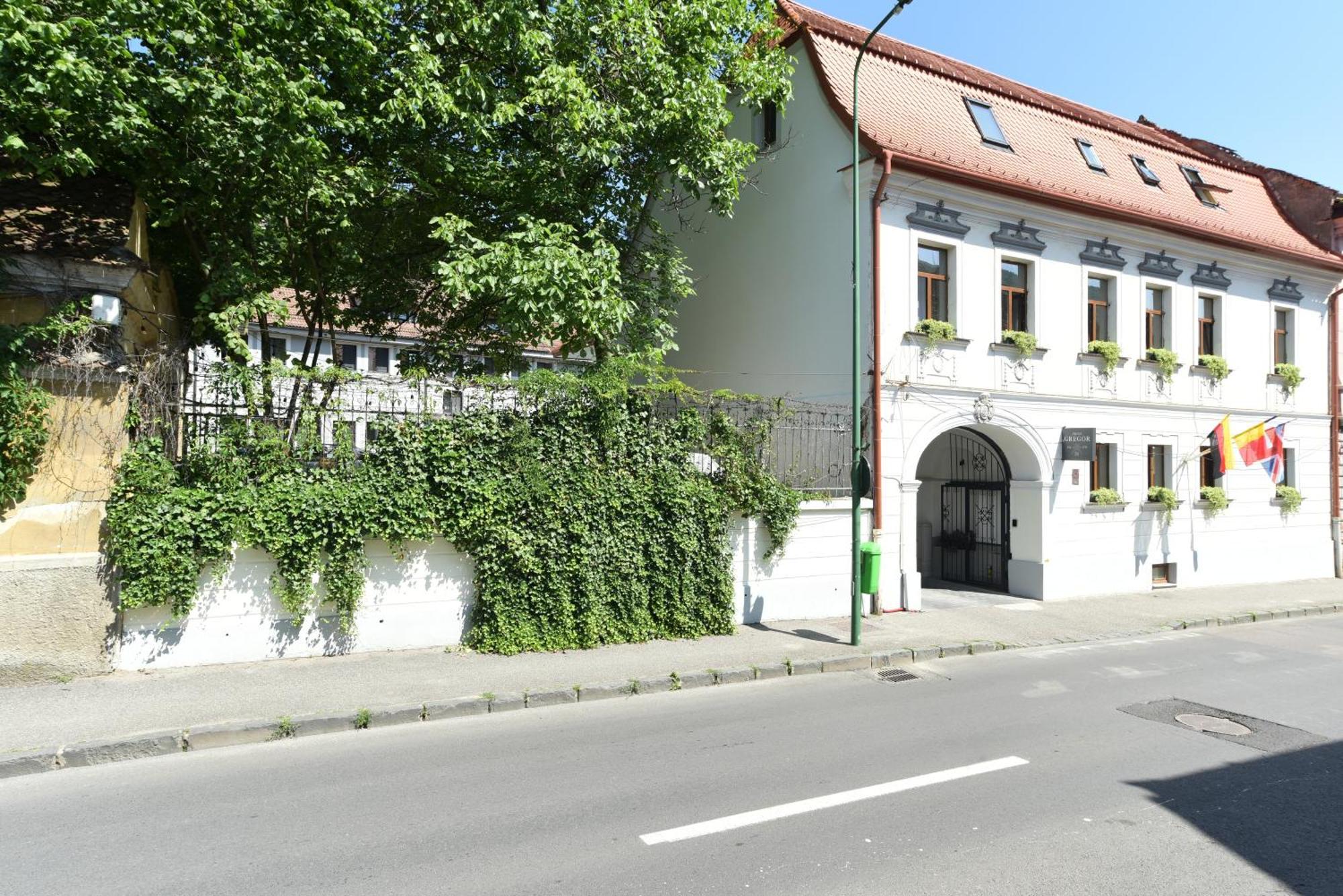 Prinz Gregor Hotell Braşov Exteriör bild